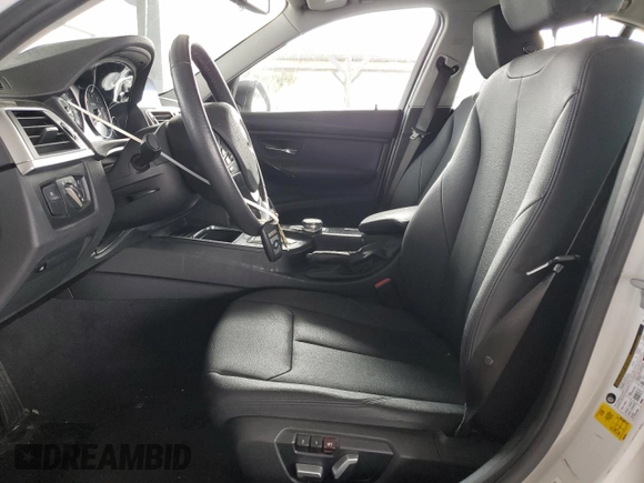 2018 BMW 3 Series 320i with VIN WBA8E1G55JNU90335, listed as a Copart auction lot 47554685 with 64,352 mi miles and Salvage Title. Bid and sale history available at carsss.com. Image 7.