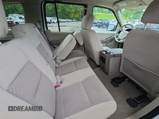 2006 Ford Explorer XLS z VIN 1FMEU72E26UB03509, wystawiony jako IAAI lot #42511818 z przebiegiem 126 541 mil mil oraz . Historia ofert i sprzedaży dostępna na DreamBid. Obrazek 36.