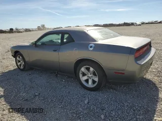2011 Dodge Challenger z VIN 2B3CJ4DG9BH570202, wystawiony jako Copart lot #73284844 z przebiegiem 217 850 mil mil oraz Szkoda całkowita • Salvage title. Historia ofert i sprzedaży dostępna na DreamBid. Obrazek 2.