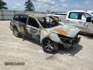 2014 Subaru Outback 2.5i with VIN 4S4BRBAC3E3223749, listed as a Copart auction lot 58635325 with Not provided miles and Non repairable. Bid and sale history available at DreamBid. Image 4.