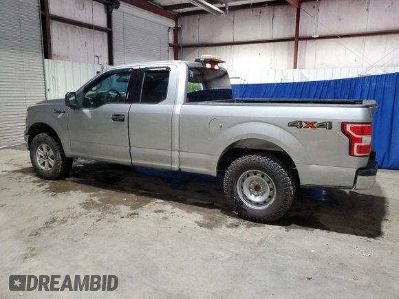2020 Ford F-150 XL z VIN 1FTFX1E56LKD79580, wystawiony jako Copart lot #56359285 z przebiegiem 122 674 mil mil oraz Czysty tytuł • Clean title. Historia ofert i sprzedaży dostępna na DreamBid. Obrazek 2.