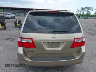 2006 Honda Odyssey EX z VIN 5FNRL38486B405492, wystawiony jako IAAI lot #42351864 z przebiegiem 297 305 mil mil oraz . Historia ofert i sprzedaży dostępna na DreamBid. Obrazek 17.