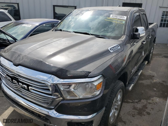 2019 Ram 1500 Big Horn/Lone Star with VIN 1C6SRFBT1KN915848, listed as a Copart auction lot 45902565 with 59,806 mi miles and Salvage Title. Bid and sale history available at carsss.com. Image 1.