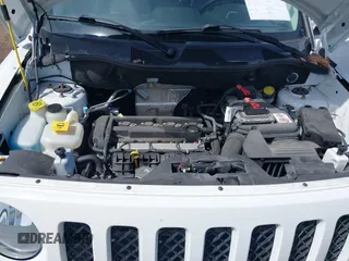 2017 Jeep Patriot High Altitude z VIN 1C4NJPFA1HD153258, wystawiony jako IAAI lot #41846706 z przebiegiem 57 048 mil mil oraz . Historia ofert i sprzedaży dostępna na DreamBid. Obrazek 10.