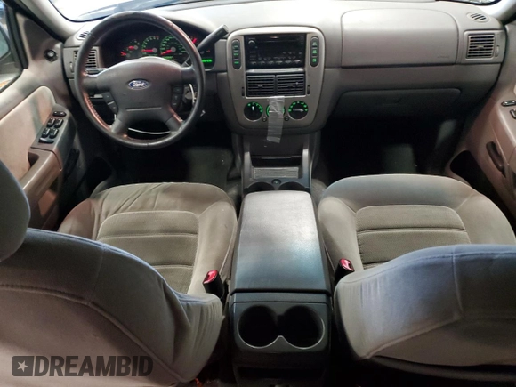 2005 Ford Explorer XLT с VIN 1FMZU73KX5UB38349, выставлен на аукционе Copart как лот 55259865 с пробегом 184 108 миль миль и На запчасти • Non repairable. История ставок и продаж доступна на DreamBid. Изображение 8.