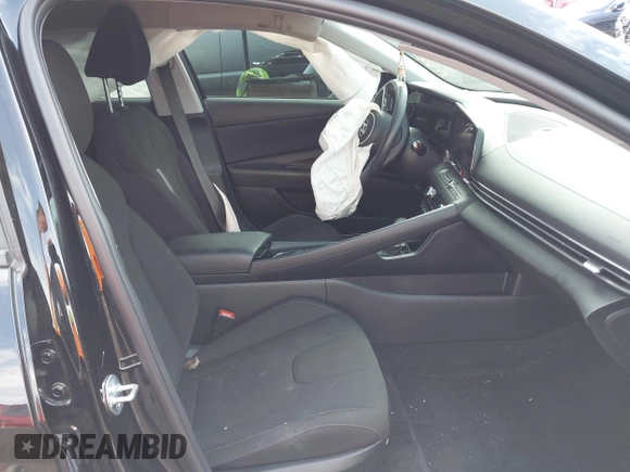 2023 Hyundai Elantra SEL with VIN KMHLS4AG8PU607773, listed as a IAAI auction lot 41887145 with 17,551 mi miles and . Bid and sale history available at DreamBid. Image 5.