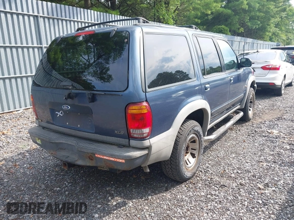 2000 Ford Explorer XLS с VIN 1FMZU72X7YZA84593, выставлен на аукционе IAAI как лот 42747834 с пробегом 213 022 миль миль и . История ставок и продаж доступна на DreamBid. Изображение 4.