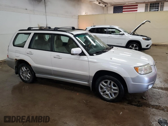 2007 Subaru Forester X L.L. Bean Ed with VIN JF1SG67667H711687, listed as a Copart auction lot 88342635 with 196,557 mi miles and Clean Title. Bid and sale history available at carsss.com. Image 4.