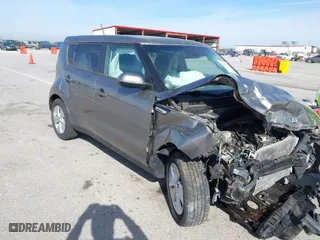 2016 Kia Soul with VIN KNDJN2A23G7296537, listed as a IAAI auction lot 41843403 with 1 mi miles. Bid and sale history available at carsss.com. Image 1.