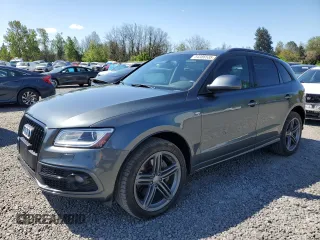 2014 Audi Q5 Premium Plus with VIN WA1DGAFP0EA061920, listed as a Copart auction lot 54386535 with 137,518 mi miles and Clean Title. Bid and sale history available at carsss.com. Image 1.