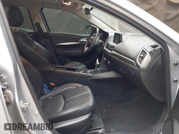 2017 Mazda 3 Touring с VIN JM1BN1V72H1110981, выставлен на аукционе IAAI как лот 42478292 с пробегом 141 921 миль миль и . История ставок и продаж доступна на DreamBid. Изображение 5.