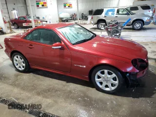 2002 Mercedes-Benz SLK-Class 2.3L Kompressor with VIN WDBKK49F22F262764, listed as a Copart auction lot 82960454 with 108,983 mi miles and Salvage Title. Bid and sale history available at carsss.com. Image 4.