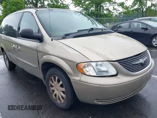 2003 Chrysler Town & Country LX z VIN 2C4GP44L13R132460, wystawiony jako IAAI lot #42467139 z przebiegiem 229 293 mil mil oraz . Historia ofert i sprzedaży dostępna na DreamBid. Obrazek 1.