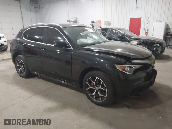 2020 Alfa Romeo Stelvio Ti z VIN ZASPAKBN5L7C91663, wystawiony jako IAAI lot #41816765 z przebiegiem 40 972 mil mil oraz . Historia ofert i sprzedaży dostępna na DreamBid. Obrazek 1.