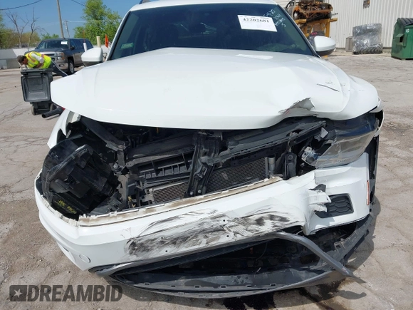2019 Volkswagen Tiguan S with VIN 3VV0B7AX0KM027036, listed as a IAAI auction lot 42202681 with 75,192 mi miles and . Bid and sale history available at DreamBid. Image 6.