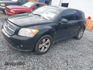 2011 Dodge Caliber Mainstreet z VIN 1B3CB3HAXBD113487, wystawiony jako IAAI lot #42300778 z przebiegiem 139 014 mil mil oraz . Historia ofert i sprzedaży dostępna na DreamBid. Obrazek 2.