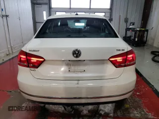 2015 Volkswagen Passat Sport с VIN 1VWBT7A31FC050086, выставлен на аукционе Copart как лот 88990155 с пробегом 140 338 миль миль и Списание • Salvage title. История ставок и продаж доступна на DreamBid. Изображение 6.