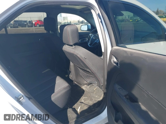 2015 Chevrolet Equinox LT with VIN 2GNALBEK4F6264525, listed as a IAAI auction lot 41759084 with 91,638 mi miles. Bid and sale history available at carsss.com. Image 8.