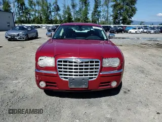 2008 Chrysler 300 C Hemi with VIN 2C3KA63H48H218609, listed as a Copart auction lot 69054664 with 184,118 mi miles and Salvage Title. Bid and sale history available at carsss.com. Image 10.