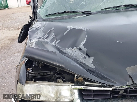 2004 Chevrolet Tahoe LS с VIN 1GNEC13V74R109431, выставлен на аукционе IAAI как лот 41851199 с пробегом 360 517 миль миль и . История ставок и продаж доступна на DreamBid. Изображение 17.