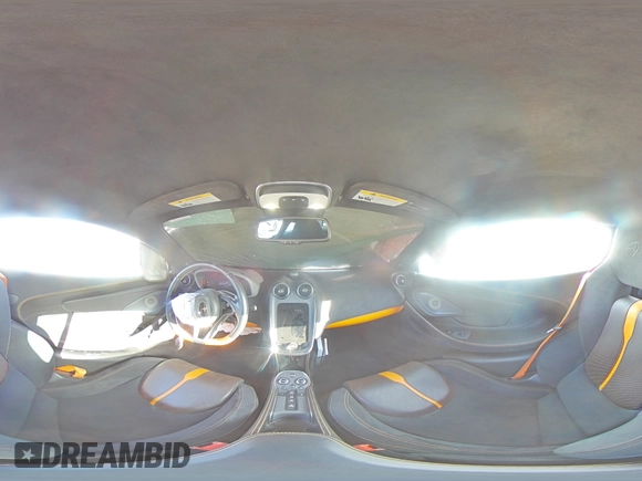 2017 McLaren 570S z VIN SBM13DAA3HW003517, wystawiony jako Copart lot #37948714 z przebiegiem 7587 mil mil oraz . Historia ofert i sprzedaży dostępna na DreamBid. Obrazek 12.