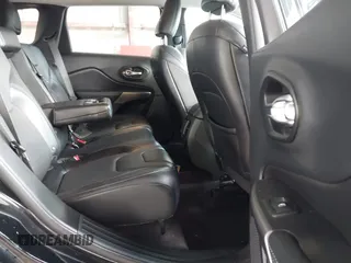 2019 Jeep Cherokee Limited with VIN 1C4PJMDX7KD137829, listed as a IAAI auction lot 42437417 with 143,214 mi miles and . Bid and sale history available at DreamBid. Image 8.