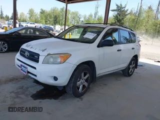 2007 Toyota RAV4 with VIN JTMZK33V075008199, listed as a IAAI auction lot 42111448 with 189,652 mi miles. Bid and sale history available at carsss.com. Image 17.