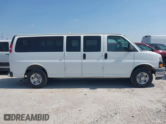 2020 Chevrolet Express Passenger LS с VIN 1GAZGNFG0L1242167, выставлен на аукционе IAAI как лот 42449725 с пробегом 36 919 миль миль и . История ставок и продаж доступна на DreamBid. Изображение 13.