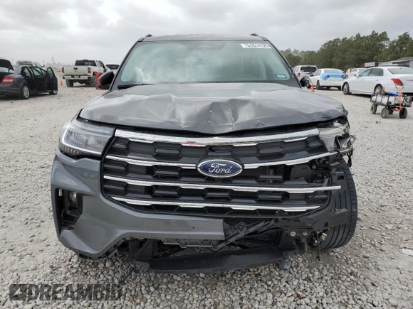 2025 Ford Explorer Active with VIN 1FMUK7DH2SGA28019, listed as a Copart auction lot 51814125 with 637 mi miles and Salvage Title. Bid and sale history available at carsss.com. Image 5.