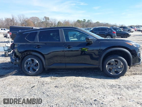2025 Nissan Rogue SV with VIN 5N1BT3BA9SC672434, listed as a IAAI auction lot 41465650 with 2,438 mi miles. Bid and sale history available at carsss.com. Image 14.