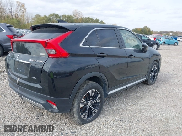 2018 Mitsubishi Eclipse Cross SE with VIN JA4AT5AA4JZ048317, listed as a IAAI auction lot 40069284 with 165,817 mi miles and . Bid and sale history available at DreamBid. Image 4.