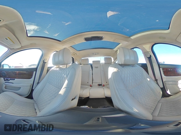 2016 Jaguar XJ Portfolio with VIN SAJWA2G78G8V94534, listed as a Copart auction lot 86926944 with 144,093 mi miles and Salvage title. Bid and sale history available at DreamBid. Image 13.