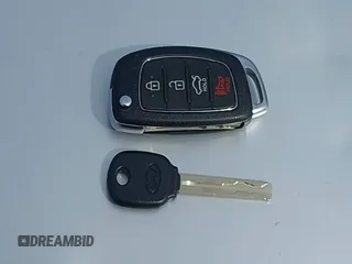 2015 Hyundai Sonata SE z VIN 5NPE24AF5FH146951, wystawiony jako IAAI lot #42037719 z przebiegiem 100 784 mil mil oraz . Historia ofert i sprzedaży dostępna na DreamBid. Obrazek 11.
