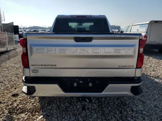 2022 Chevrolet Silverado 1500 Custom with VIN 3GCPWBEKXNG160893, listed as a Copart auction lot 43984205 with 149,547 mi miles and Clean Title. Bid and sale history available at DreamBid. Image 6.