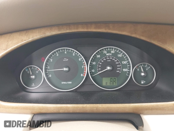 2003 Jaguar X-Type 2.5L Manual z VIN SAJEA51D53XC94089, wystawiony jako IAAI lot #42370566 z przebiegiem 81 687 mil mil oraz . Historia ofert i sprzedaży dostępna na DreamBid. Obrazek 7.
