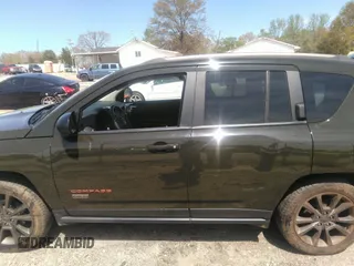 2017 Jeep Compass Sport with VIN 1C4NJCBB6HD187039, listed as a IAAI auction lot 41922499 with 127,086 mi miles and . Bid and sale history available at carsss.com. Image 14.