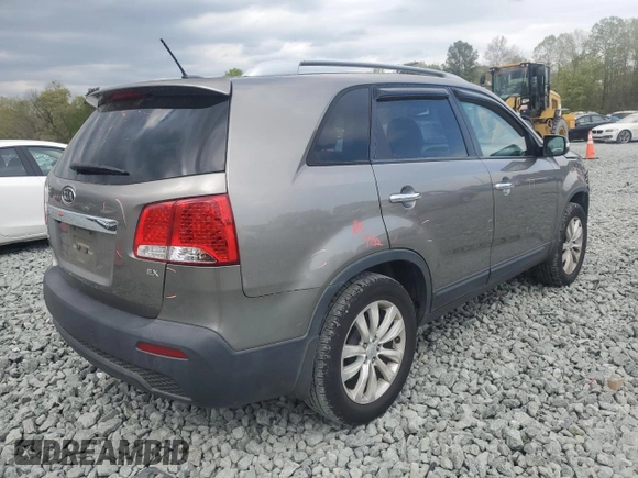 2011 Kia Sorento EX with VIN 5XYKU3A13BG102010, listed as a Copart auction lot 52092575 with 187,155 mi miles and Salvage Title. Bid and sale history available at carsss.com. Image 3.