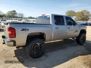 2008 Chevrolet Silverado 1500 LTZ with VIN 3GCEK13M88G148781, listed as a Copart auction lot 50987605 with Not Provided miles and Salvage Title. Bid and sale history available at DreamBid. Image 3.