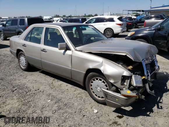 1991 Mercedes-Benz 300 with VIN WDBEA30D1MB497396, listed as a Copart auction lot 55834195 with 179,323 mi miles and Salvage Title. Bid and sale history available at carsss.com. Image 4.