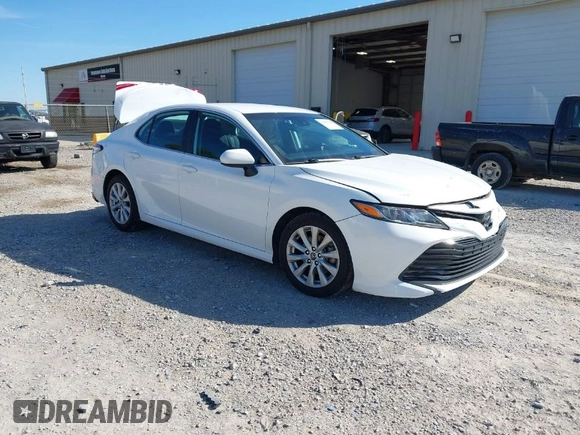 2020 Toyota Camry LE with VIN 4T1C11AK9LU315906, listed as a IAAI auction lot 41809360 with 97,401 mi miles. Bid and sale history available at carsss.com. Image 1.