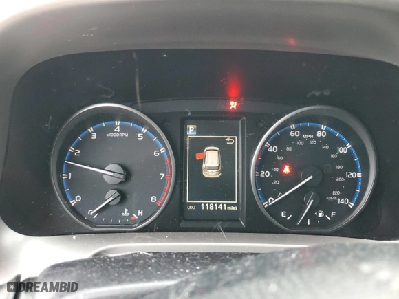 2017 Toyota RAV4 XLE with VIN JTMWFREV8HD096773, listed as a Copart auction lot 84414884 with 118,141 mi miles and Salvage Title. Bid and sale history available at carsss.com. Image 9.