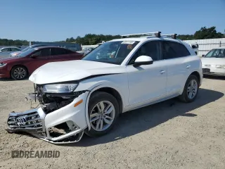 2020 Audi Q5 Premium with VIN WA1ANAFY6L2043284, listed as a Copart auction lot 53911145 with 84,519 mi miles and Salvage title. Bid and sale history available at DreamBid. Image 1.