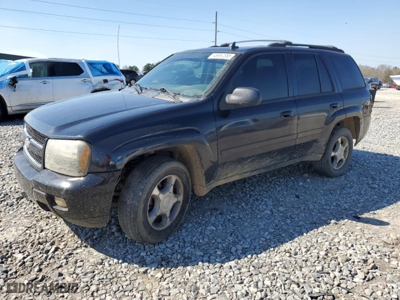 2008 Chevrolet TrailBlazer LT w/1LT with VIN 1GNDS13S982151425, listed as a Copart auction lot 46952385 with 181,727 mi miles and Salvage Title. Bid and sale history available at carsss.com. Image 1.