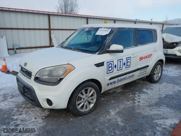 2012 Kia Soul + with VIN KNDJT2A67C7385160, listed as a IAAI auction lot 41533032 with 166,094 mi miles. Bid and sale history available at carsss.com. Image 2.