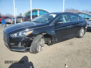 2019 Hyundai Sonata Hybrid SE with VIN KMHE24L39KA091873, listed as a Copart auction lot 48571725 with 70,027 mi miles and Salvage Title. Bid and sale history available at carsss.com. Image 1.