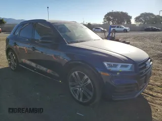 2019 Audi SQ5 Premium Plus with VIN WA1B4AFY5K2033996, listed as a Copart auction lot 78657034 with 34,215 mi miles and Salvage Title. Bid and sale history available at DreamBid. Image 4.