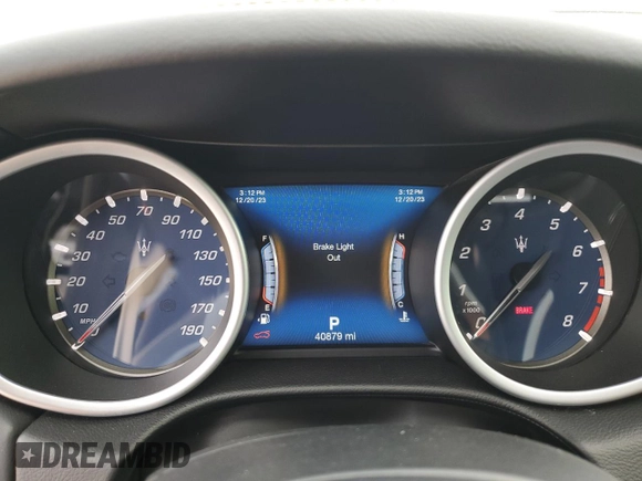 2018 Maserati Ghibli GranSport with VIN ZAM57XSS6J1305101, listed as a Copart auction lot 81172743 with 40,879 mi miles. Bid and sale history available at carsss.com. Image 9.