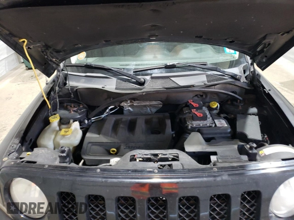 2012 Jeep Patriot Latitude with VIN 1C4NJRFBXCD705918, listed as a Copart auction lot 48132875 with 171,345 mi miles and Salvage Title. Bid and sale history available at carsss.com. Image 12.
