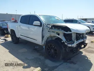 2019 Chevrolet Colorado 2WD LT with VIN 1GCGSCEN8K1266572, listed as a IAAI auction lot 42023232 with 82,394 mi miles. Bid and sale history available at carsss.com. Image 1.