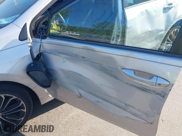 2014 Toyota Corolla L with VIN 2T1BURHE8EC191083, listed as a IAAI auction lot 42135692 with 117,154 mi miles and . Bid and sale history available at DreamBid. Image 17.